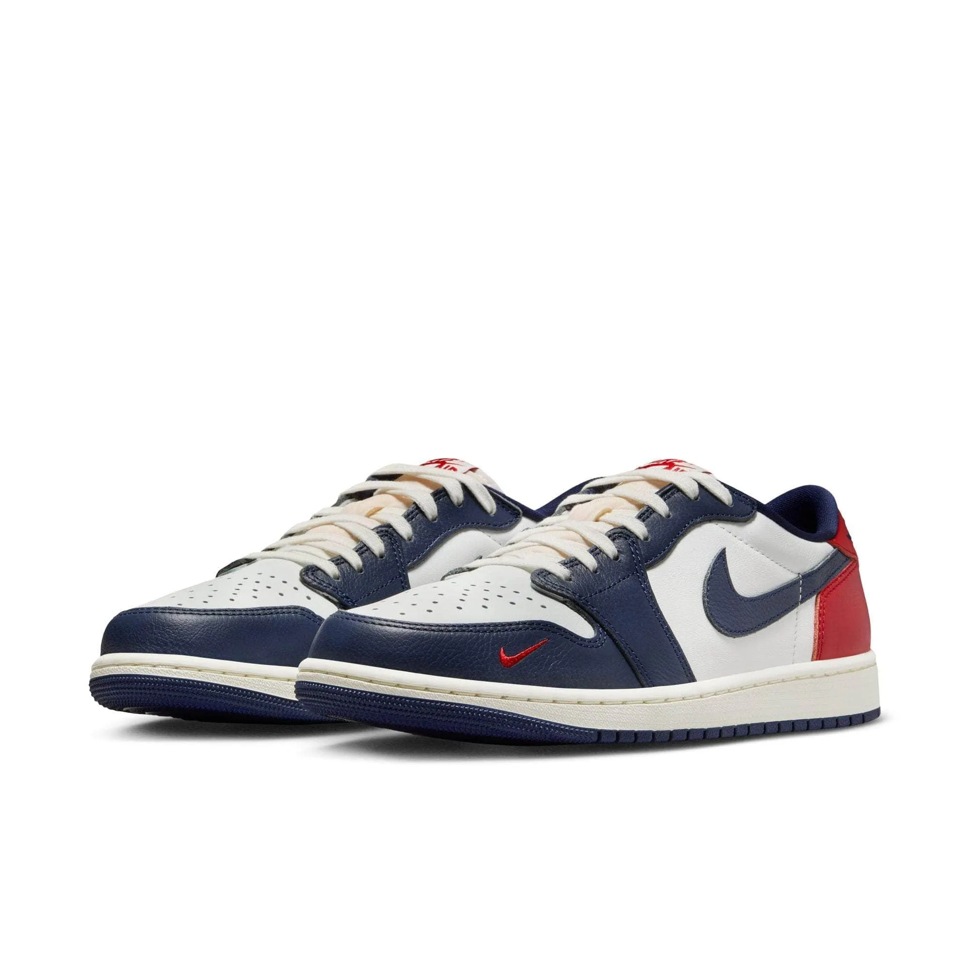 Air Jordan 1 Retro Low OG “Howard University” - Men's