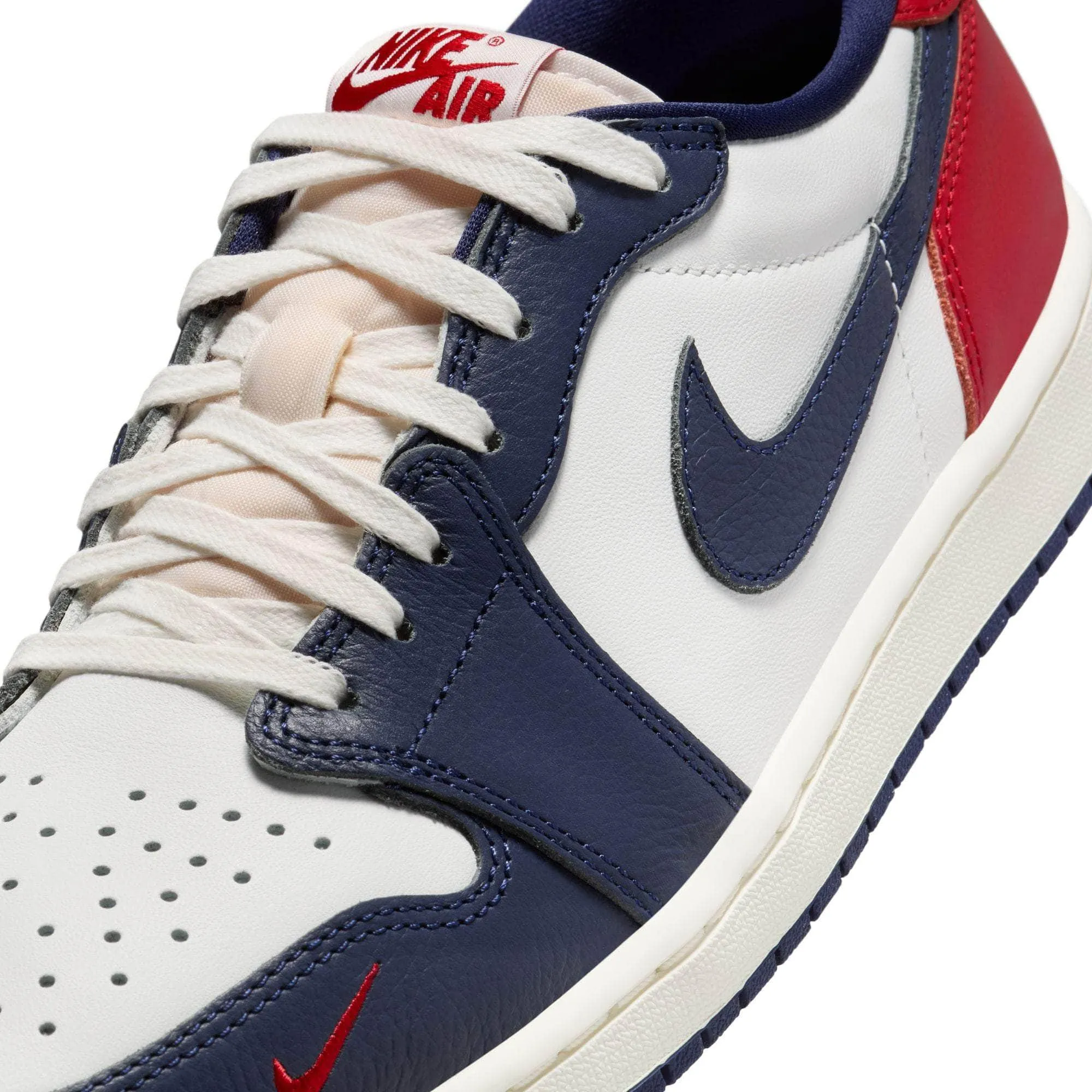 Air Jordan 1 Retro Low OG “Howard University” - Men's