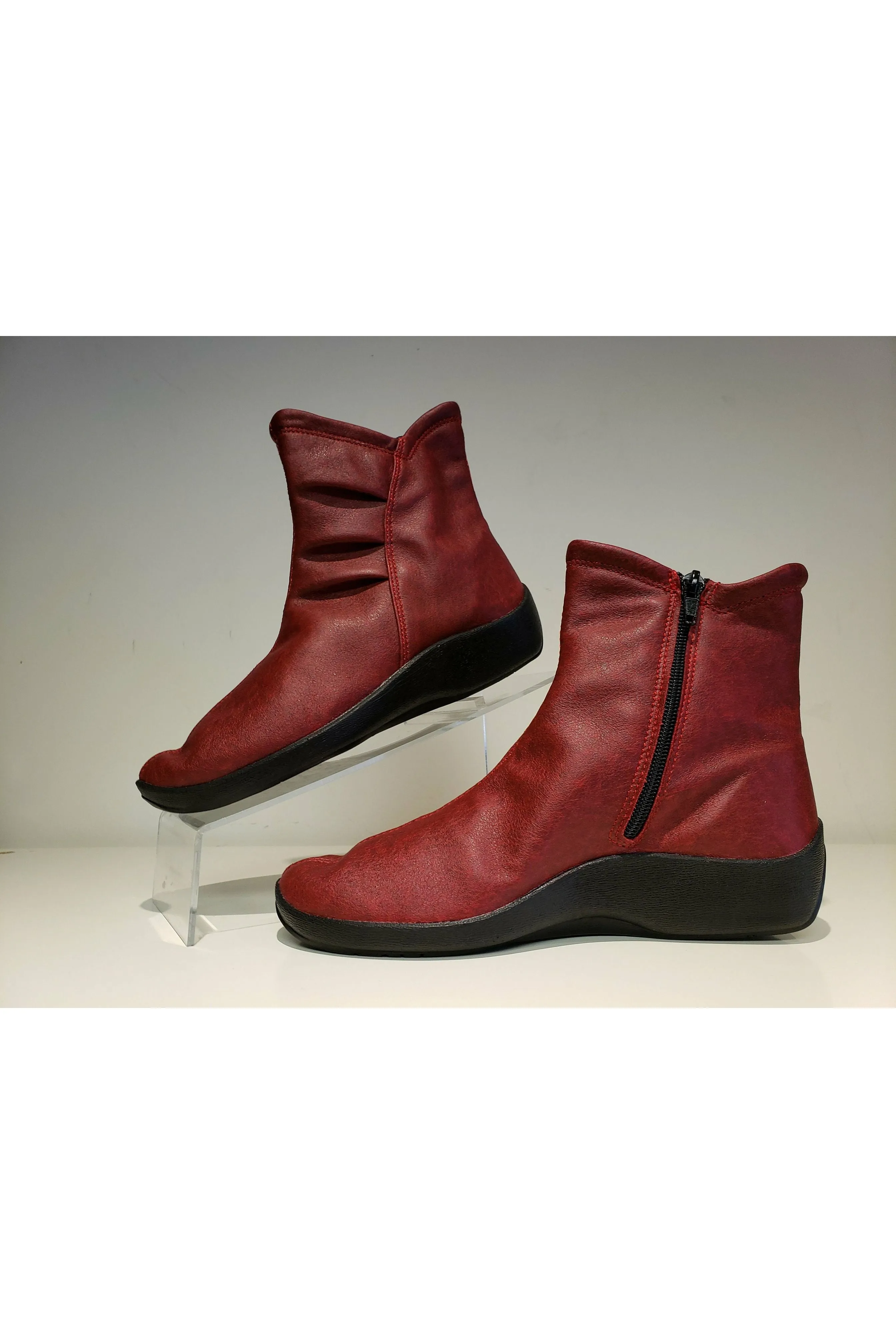 Arcopedico Ankle Boot - Style 4281-L19