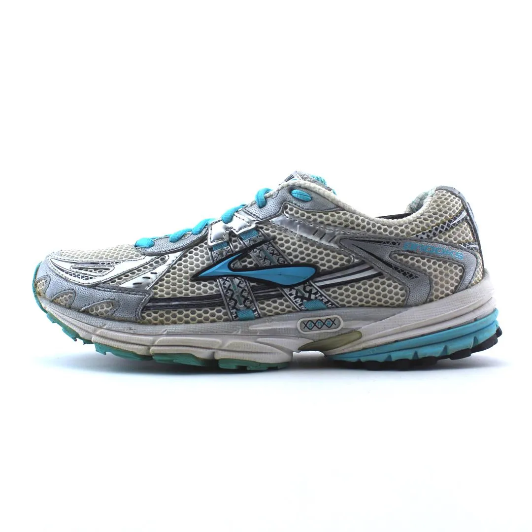 BROOKS REVENNA 2