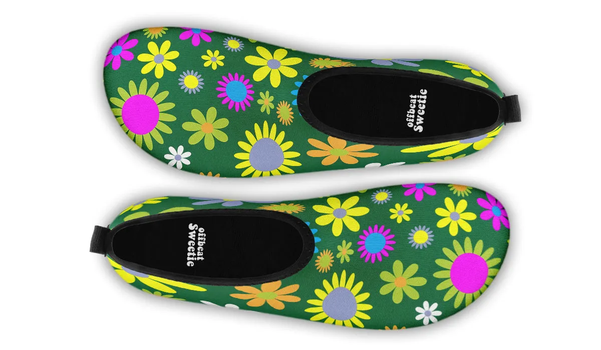 Green Retro Flowers Water Shoes