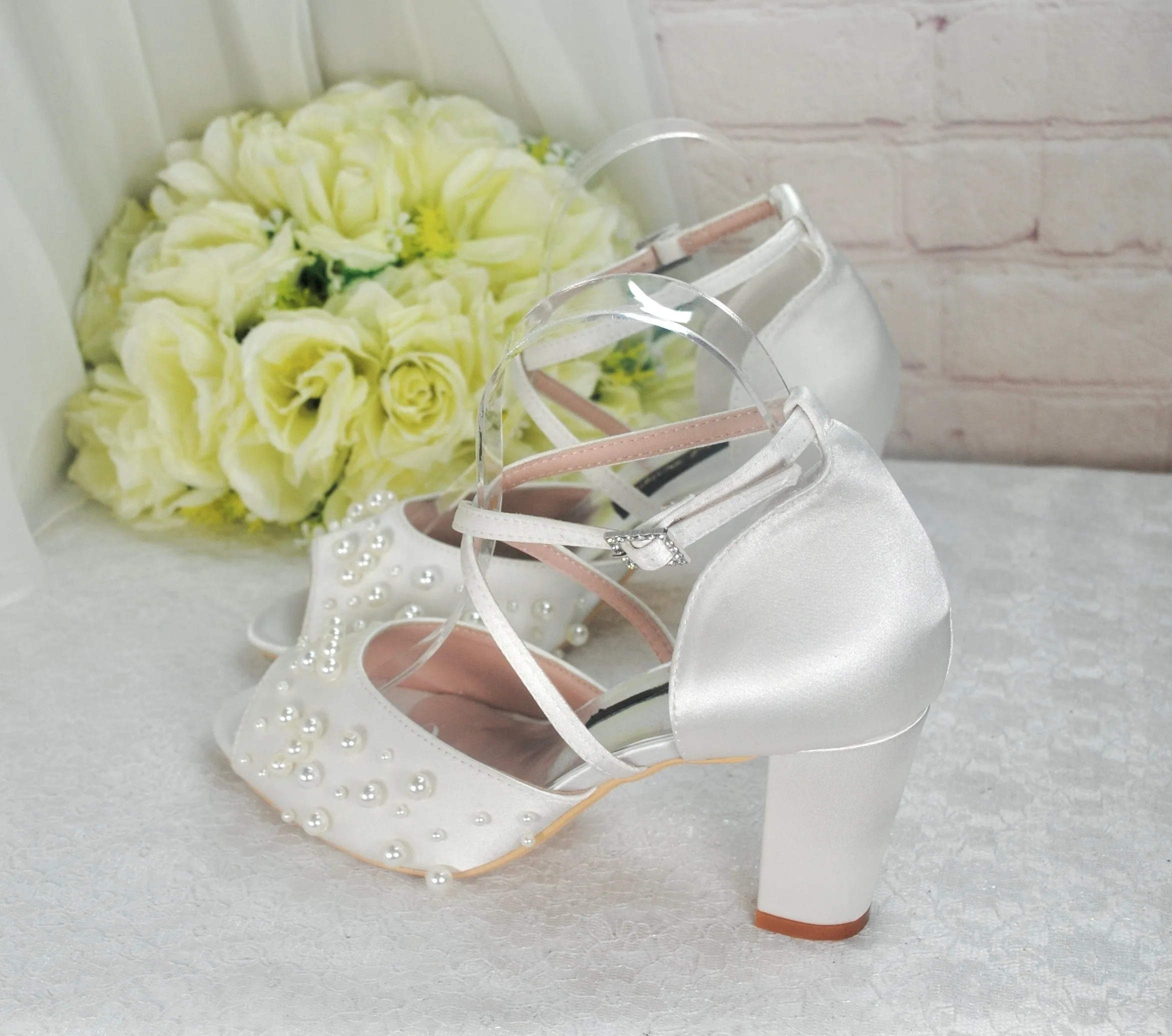 Ivory Satin Block Heel Bridal Sandals with Pearl Details  UK5/US7.5