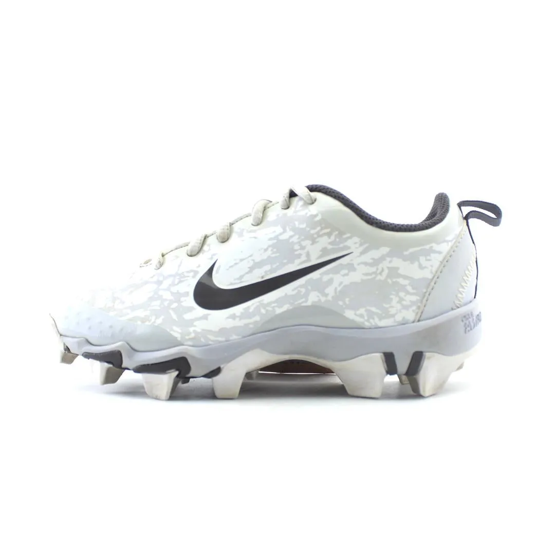 NIKE FASTFLEX CLEATS 5.5