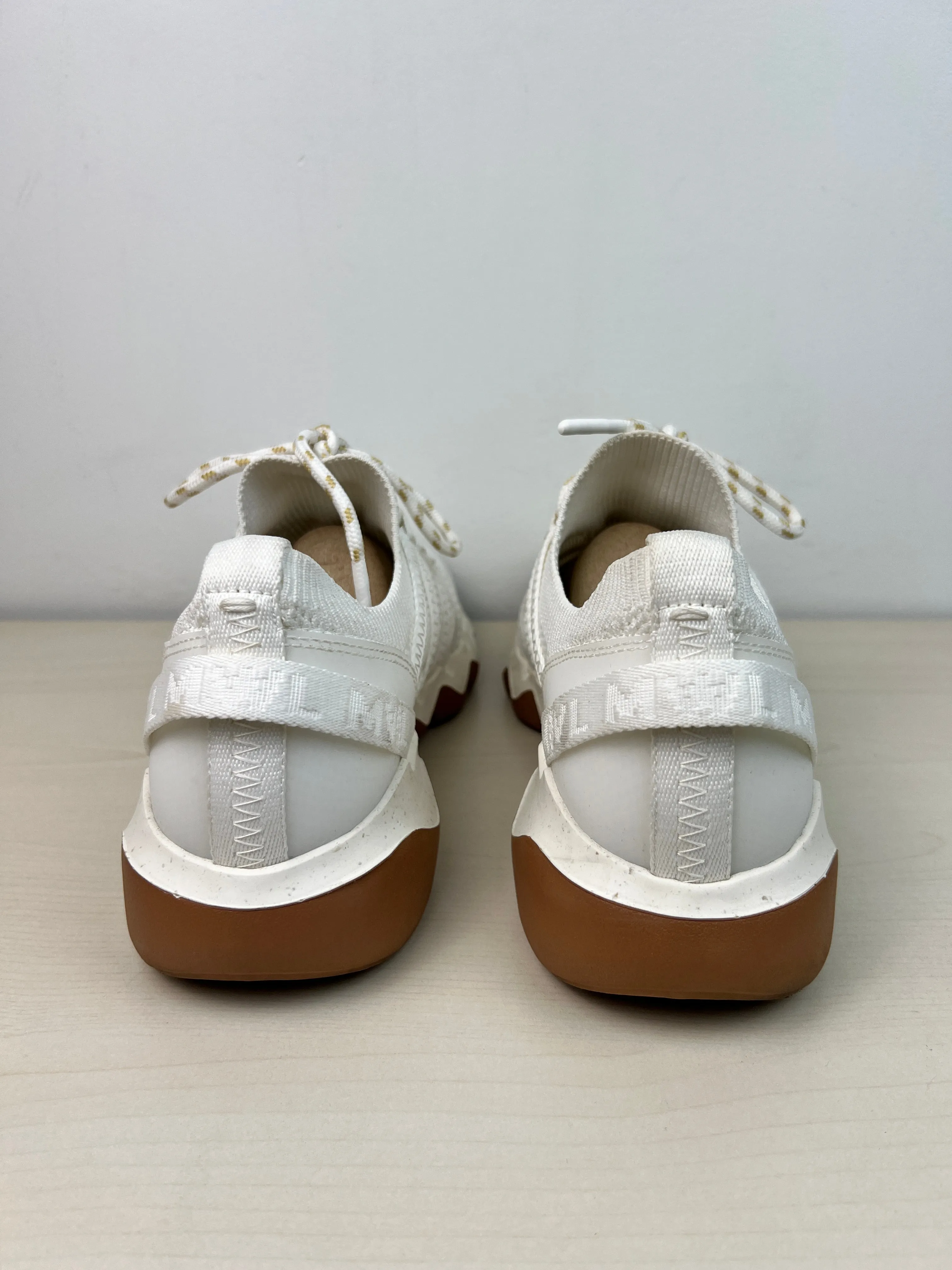 Shoes Athletic By Madewell In White, Size: 9.5