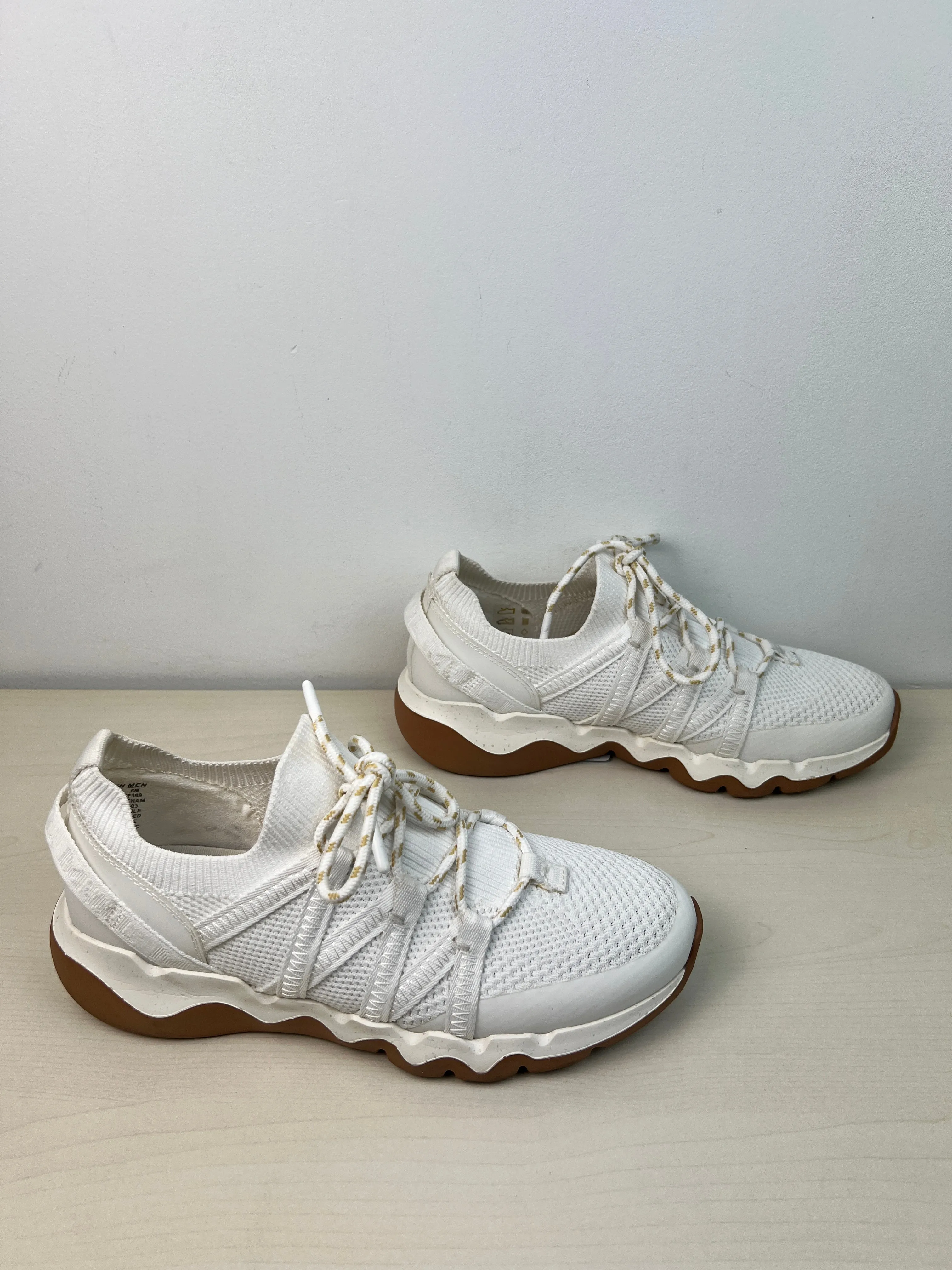 Shoes Athletic By Madewell In White, Size: 9.5