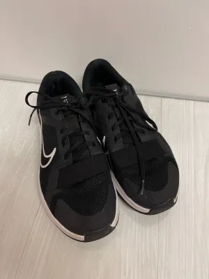 Shoes Athletic By Nike In Black, Size: 8.5