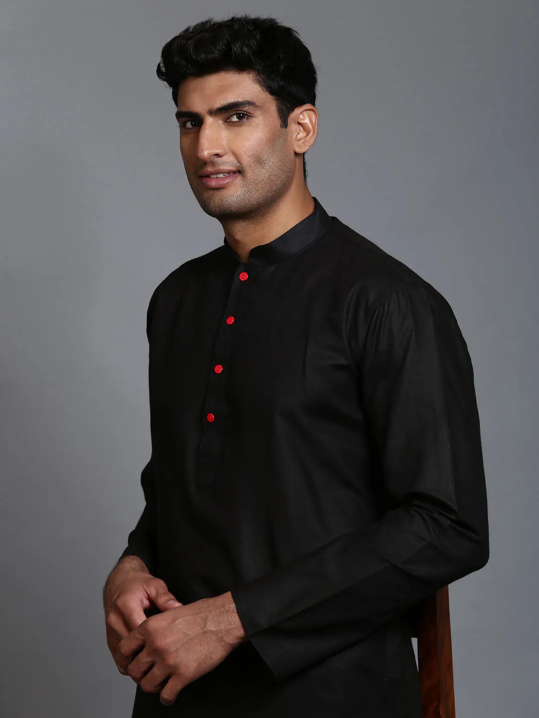 VASTRAMAY Men's Black Kurta Pant Set