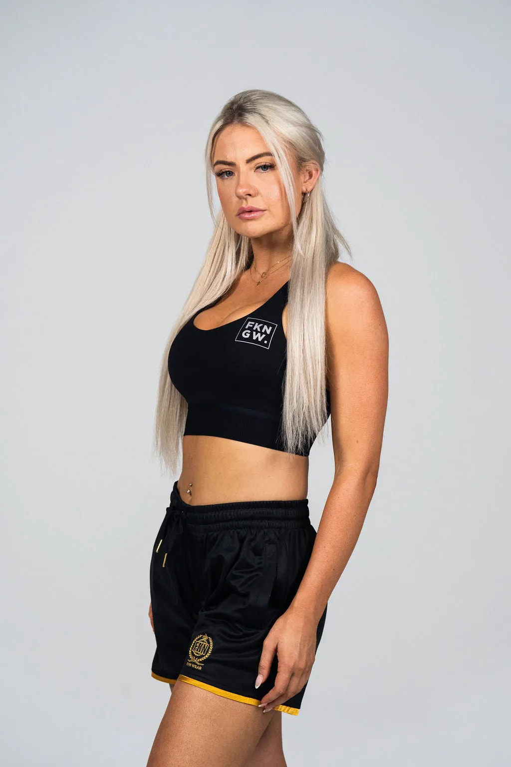 Venom | Women's Gym Sports Bra Crop Top | Black