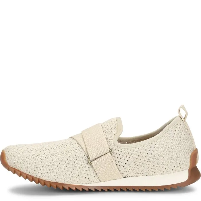 Women's Born Newbury Color: Cream Knit Fabric