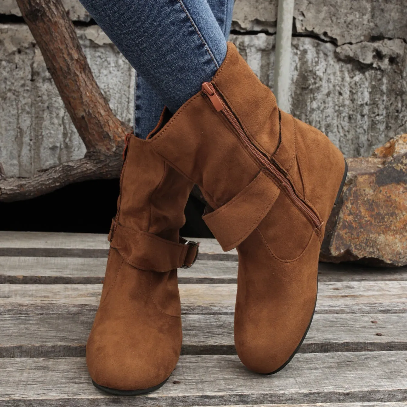 Women's Solid Color Ankle Boots, Round Toe Buckle Belt Side Zipper Boots, Comfortable Outdoor Shoes